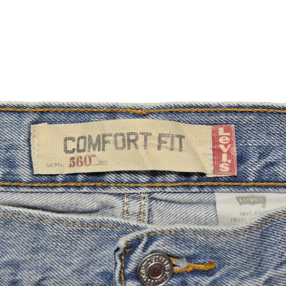 Grunge Skate Distressed Comfort Fit Jeans Mens 38x34 Light Wash Levi's 560